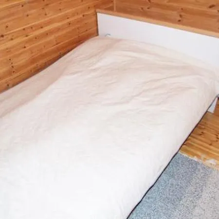 Holiday Marjaniemen Loma-asunnot, Small Cabin * Nissi
