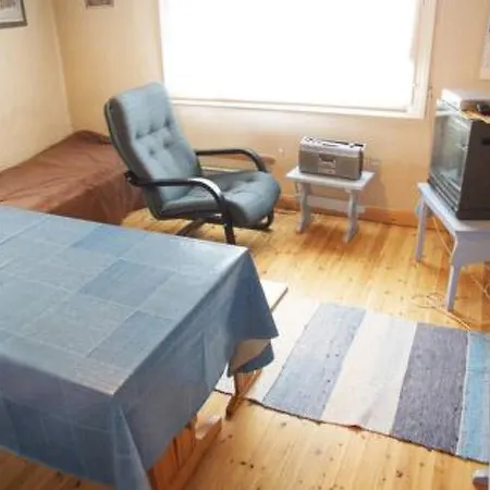 Holiday Marjaniemen Loma-asunnot, Small Cabin * Nissi